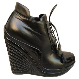 bottines Yves Saint Laurent Rive Gauche p 35 1/2