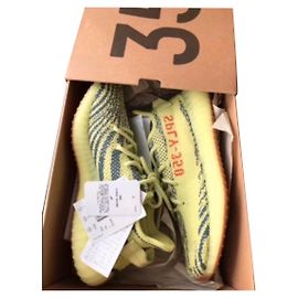 Sneakers Adidas Yeezy Frozen Gialle in Tessuto