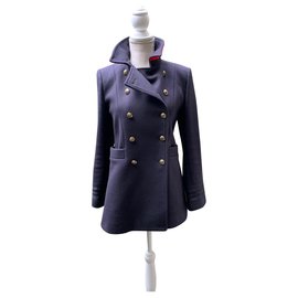 Chaquetón Zara Azul Marino con Detalles Rojos