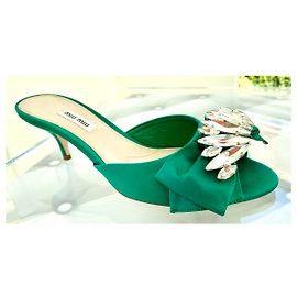 MULES MIU MIU ESMERALDA VERDE