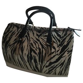 Bolsa Furla Candy Preta Estampa Zebra