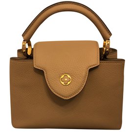 Louis Vuitton Capucines BB Galet