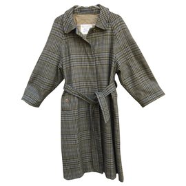 Burberry Abrigo vintage burbery en pura lana de cordero t 40
