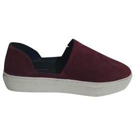 Zapatillas Rebecca Minkoff de ante burdeos