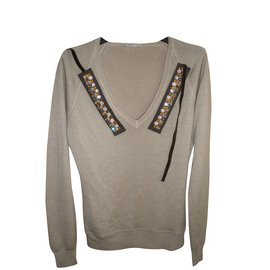 Prada Wollpullover mit Swarovski Kristallen beige