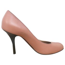 Lanvin Pumps aus Leder in Rosa Rundcap 38