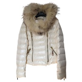 Chaqueta de Plumón ROCCOBAROCCO Crema con Capucha de Piel
