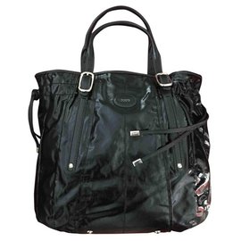 Tod's Shopper aus schwarzem Lackleder