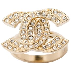 Chanel ring
