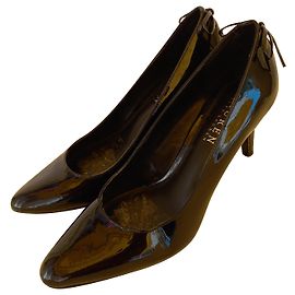 Zapatos de tacón Ralph Lauren en charol negro 7cm