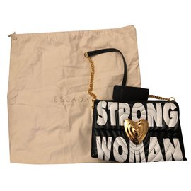 Borsa a cuore Escada in pelle nera