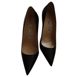 Décolleté Manolo Blahnik BB 105 in pelle nera a punta Taglia 39