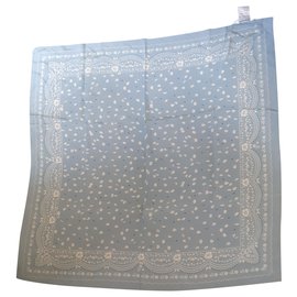 Gerard Darel Seidentuch Hellblau 80x80