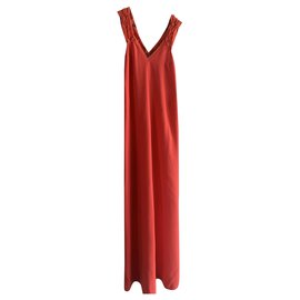 Maje T1 Maxikleid aus Krepp Koralle