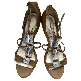 Russell & Bromley Beverly Fieldman für Russel & Bromley Vintage Bejeweled Heels