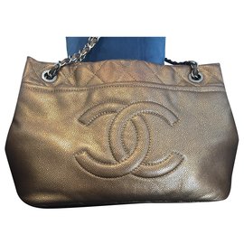 Borsa Shopping Chanel Timeless CC in Pelle Bronzo
