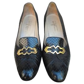 Vintage Pumps Bruno Magli p 40