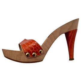 Mules à talons hauts Casadei