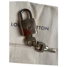 Candado y 2 llaves Louis Vuitton para bolso Speedy Keepall Alma
