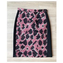 Falda Balenciaga de lana estampada negro rosa blanco