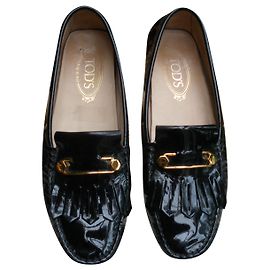 Tod's Ballerinas aus schwarzem Lackleder