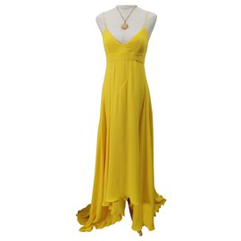 Vestido de noche Dior de seda amarillo