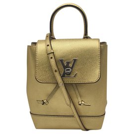 Borsa Louis Vuitton Lokme in pelle dorata