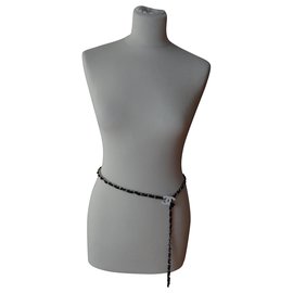 Chanel Camelia Gürtel aus Kette und Leder Schwarz Weiß