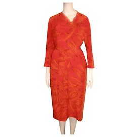 Escada Seidenkleid in Rot und Orange mit Gürtel