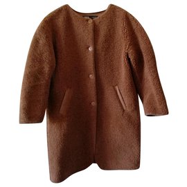 Abrigo Teddy Zara camel