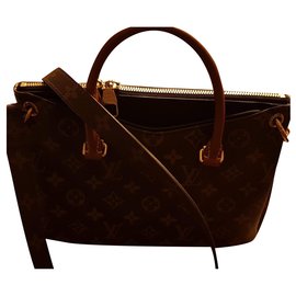 Bolso de mano Louis Vuitton Pallas BB Cuero Chocolate