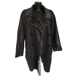 Abrigo Gerard Darel de imitación cuero marrón oscuro