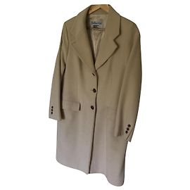 Abrigo burberry para mujer