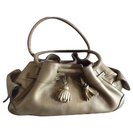 Bolso Cole Haan de piel granulada oro caqui