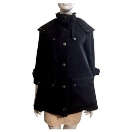 Burberry Gabardina con capucha y forro de cuadros nova