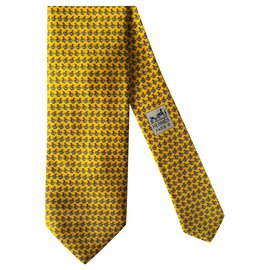 Cravate Hermès Toupie or not Toupie en soie jaune