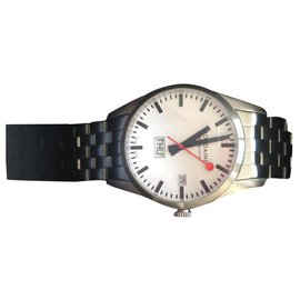 Autre Marque Relógio Mondaine prata metal