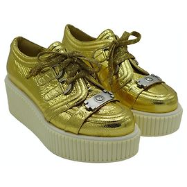 Chanel Creepers in pelle metallizzata oro