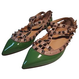 Ballerie Rockstud von Valentino Garavani Green