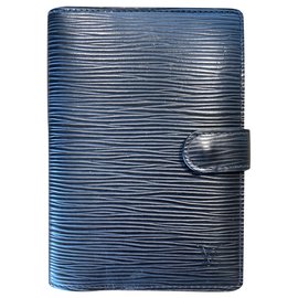 Louis Vuitton Funda planificador PL Epi cuero