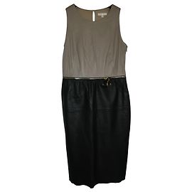 Paule Ka Kleid aus Lammleder Beige