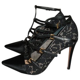 Tory Burch Black Pumps Heels
