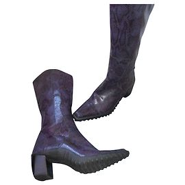Guess Santiag boots purple lizard effect leather