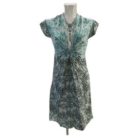 Pinko vestido floral negro azul