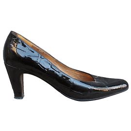 Charles Jourdan p Pumps 36