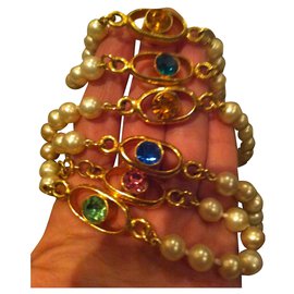 Collana lunga Chanel in oro giallo