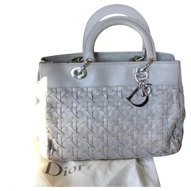 Borsa a mano Dior Avenue in pelle grigio perla