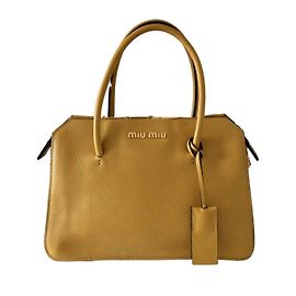 Sac à main Miu Miu en cuir gris et jaune détails dorés