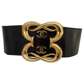 Chanel Gürtel aus schwarzem Leder mit Goldhardware 80 cm