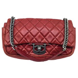 Borsa Chanel Timeless Icons Secret Label in pelle rosso bordeaux